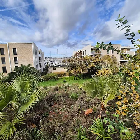 Lejlighed Moderne, Proche Plage, Jardin, Wifi, 5 Couchages *